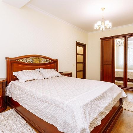 Refugiu Relaxant Si Confortabil! Κισινάου Εξωτερικό φωτογραφία